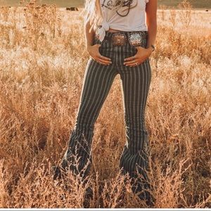 Show Me Your Mumu Berkley Bell Jeans